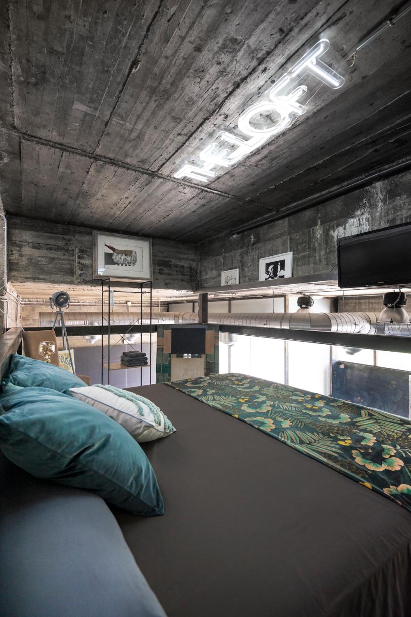 Вилла The Loft - With Private Pool & Jacuzzi Корбера де Лиобрегат Экстерьер фото
